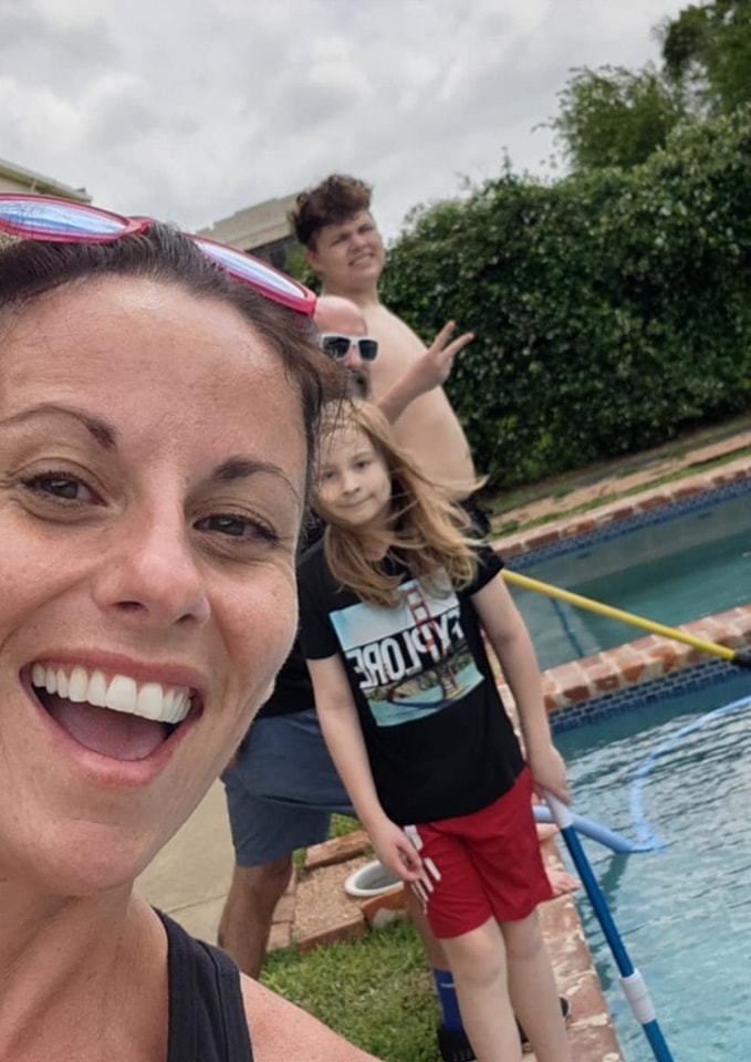 larrypoolguy's tweet photo. Achtwoo Pools - Your LOCAL FAMILY pool company. 😎🤙🌊
#setxproud #poolfam #achtwoopools https://t.co/xBsZu9tbBe