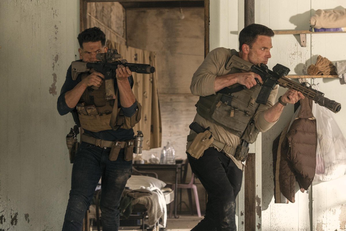 alexguax's tweet photo. La secuela de #ElContador2 se aleja del mundo de la contabilidad para convertirse en una divertida buddy-movie, con una química fraternal entre Ben Affleck y Jon Bernthal, que habla sobre el autismo, niños hackers, bailes de country music y una buena dosis de adrenalina. https://t.co/n22bdVCjog
