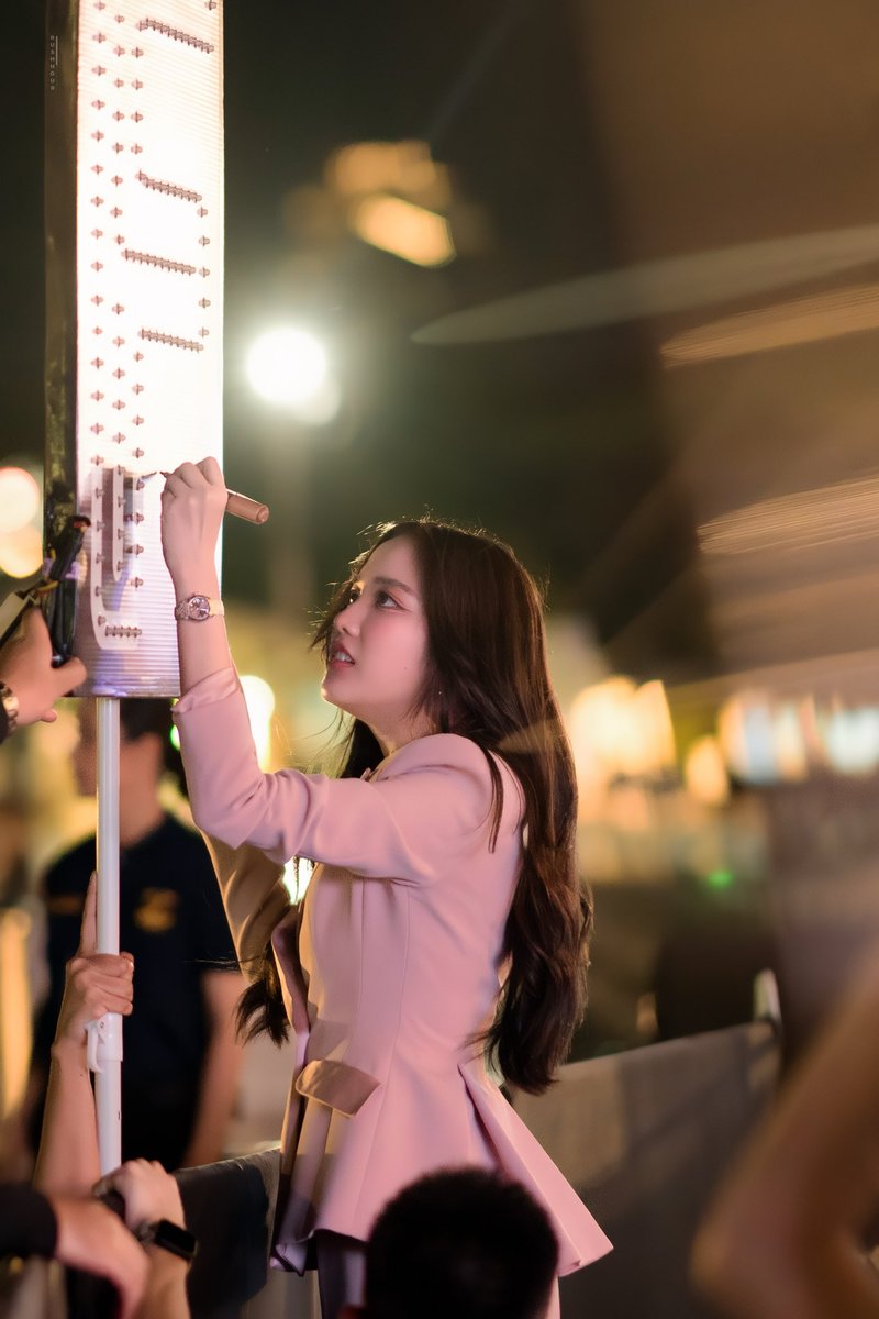 rushhour39's tweet image. ป้ายใหม่ไฉไลกว่าเดิม
THE AIR OF FREENBECKY🌪️ 
#4ElementsPressCon
#srchafreen