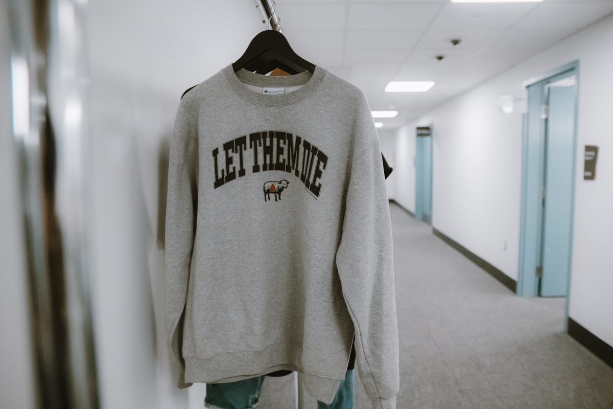 🐑 🩸 NEW MERCH IN THE WEBSTORE. HEAVENLETTHEMDIE.COM 🩸 🐑