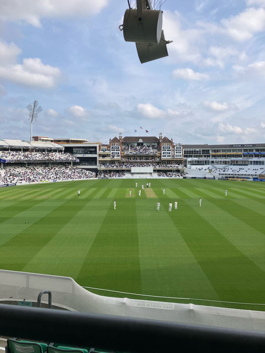hgable7's tweet photo. No better place to be on a Friday afternoon 🏏☀️ 

I’m running to be on the General Committee at The Oval this year. If you’re a member of @surreycricket, please vote for me here: https://t.co/kzrXeX92XZ https://t.co/ntUIabg1Dn