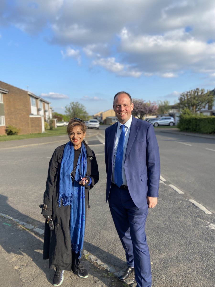 Mimi Harker OBE - Presenter, Speaker, Trainer (@mimiharker) on Twitter photo A huge thank you to <a href="/gregsmith_uk/">Greg Smith MP</a> for helping us canvass in sunny Hazlemere. Much appreciated! A huge thank you to <a href="/gregsmith_uk/">Greg Smith MP</a> for helping us canvass in sunny Hazlemere. Much appreciated!