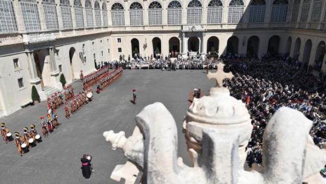 Foto: Patio del Papa SanDámas I (SanDamaso) de Argelaguer (Girona), Palacio Apostólico Vaticano
#Papa #SanDámas #SanDamaso #Argelaguer #Girona #Apostólico #Vaticano