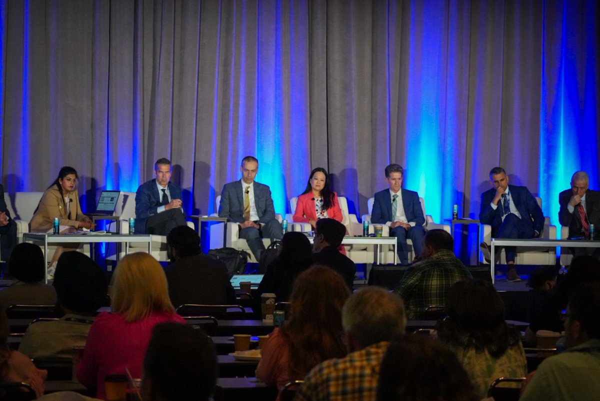 Joe Provost (@joeprovost7) on Twitter photo Excellent PFA Summit finale by <a href="/josoriomd/">Jose Osorio</a> on how new tools expand the workflows possible with PFA. Thank you to the many #EPeeps who made this program a powerful kickoff to #HRS2025! Excellent PFA Summit finale by <a href="/josoriomd/">Jose Osorio</a> on how new tools expand the workflows possible with PFA. Thank you to the many #EPeeps who made this program a powerful kickoff to #HRS2025!