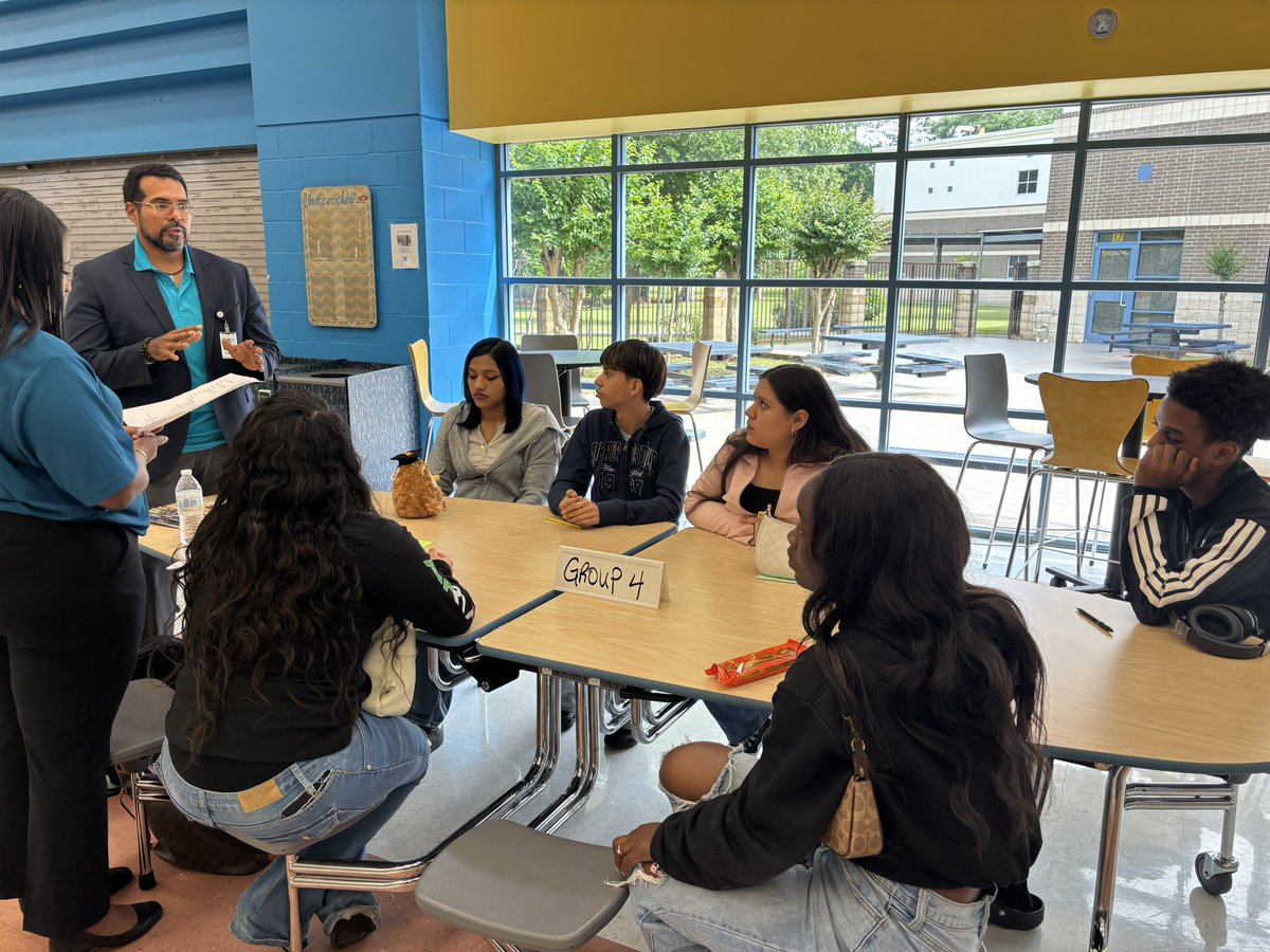 HEAL at Nimitz (@healatnimitz) on Twitter photo Our final mentor session of the year = pure magic! What a way to wrap things up! #Grateful #MentorMoments <a href="/memorialhermann/">Memorial Hermann</a> <a href="/AldineISD/">Aldine ISD</a> <a href="/drgoffney/">Dr. LaTonya M. Goffney</a> Our final mentor session of the year = pure magic! What a way to wrap things up! #Grateful #MentorMoments <a href="/memorialhermann/">Memorial Hermann</a> <a href="/AldineISD/">Aldine ISD</a> <a href="/drgoffney/">Dr. LaTonya M. Goffney</a>