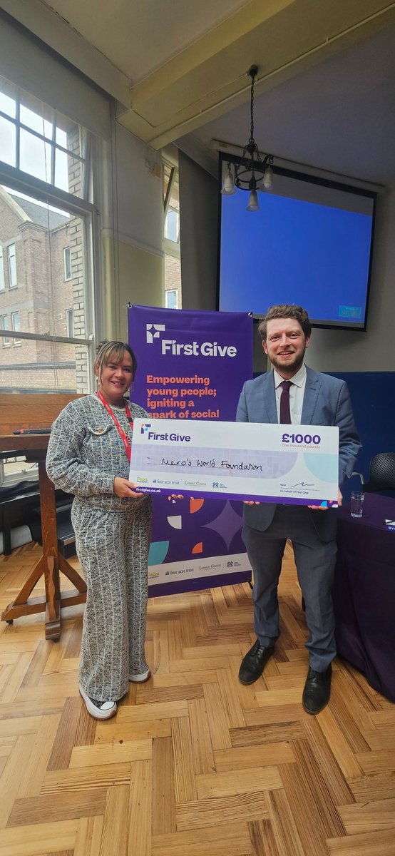 merosworld20211's tweet image. Today, I attended Altrincham girls' school because I was their chosen charity to do a presentation in front of judges to have a chance of winning £1000. Their presentation was amazing and we won. I saw the passion and determination in them all, with MP Conner Rand 💜