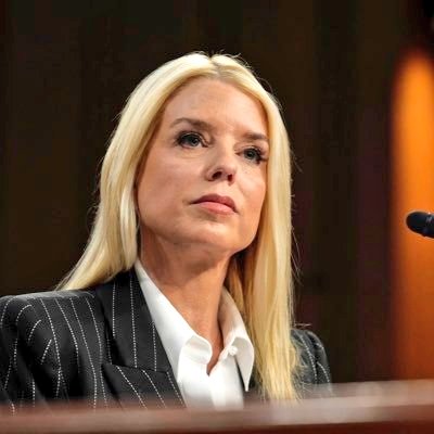 Do you support the way Pam Bondi handling things as AG

Thumbs up or down?