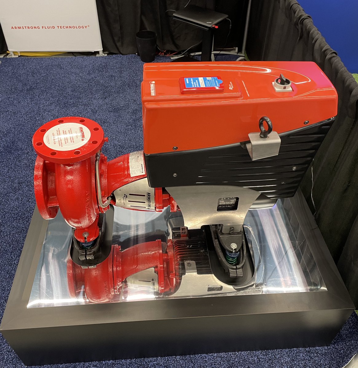 ArmstrongFT's tweet photo. Day 1 at MCEE Montreal was full of valuable conversations — and we're just getting started! Join us again today at booth #409 to explore our newest innovations and connect with our team. See you there!

#MCEE2025 #HVACInnovation #DesignEnvelope https://t.co/pXRilhMNGZ