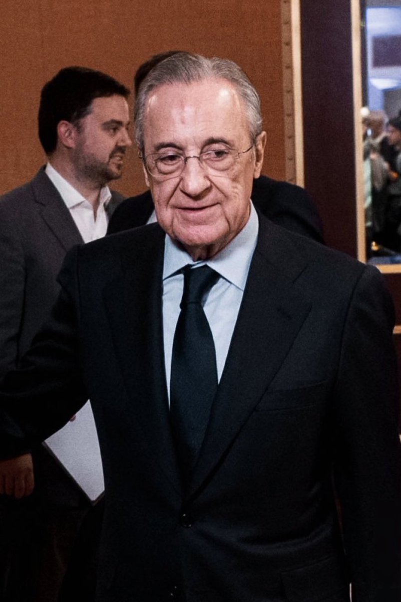 Loguito Fcb tweet media