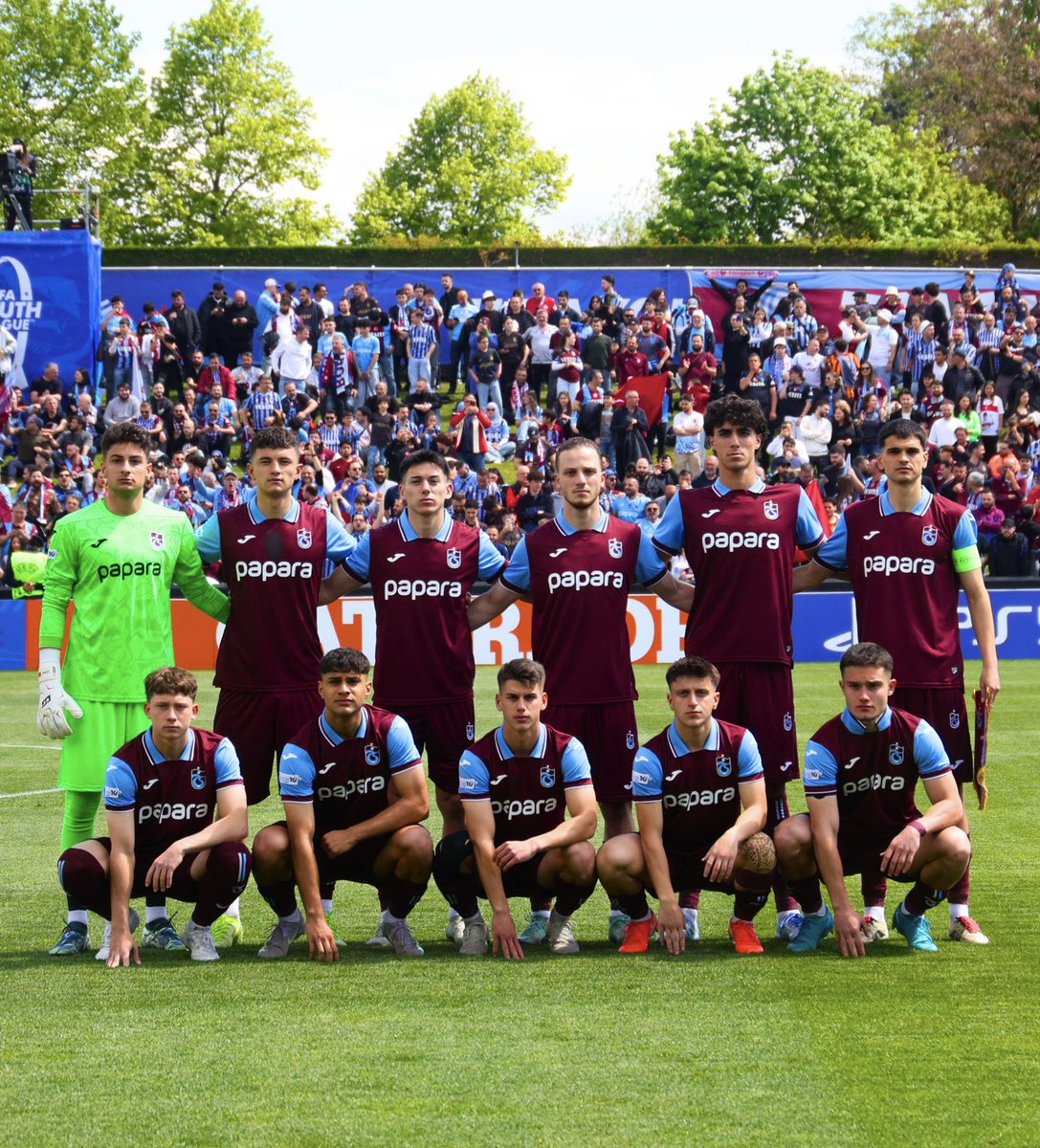 Silivri’de Trabzonspor U-19 takımını gururla izledim. Tebrik ediyor ve finalde başarılar diliyorum. Emeği geçen herkesi; teknik heyeti ve pırlanta gibi Trabzonsporlu gençlerimizi kutluyorum.

Kaynakların doğru harcanması halinde, Türk sporunun ve her branştan yüzbinlerce