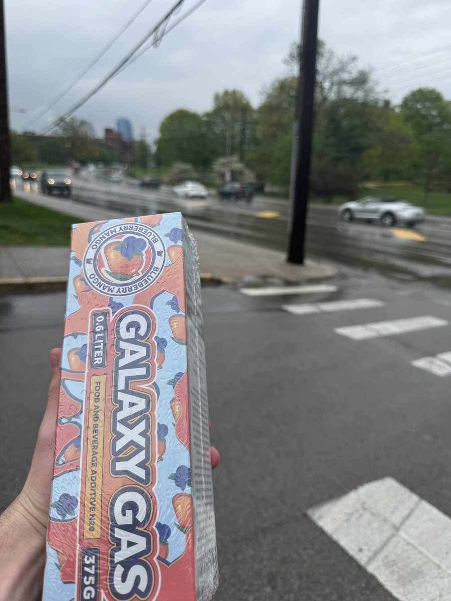 LieutenantDix's tweet image. Walking around campus like a big dawg. #BMOC