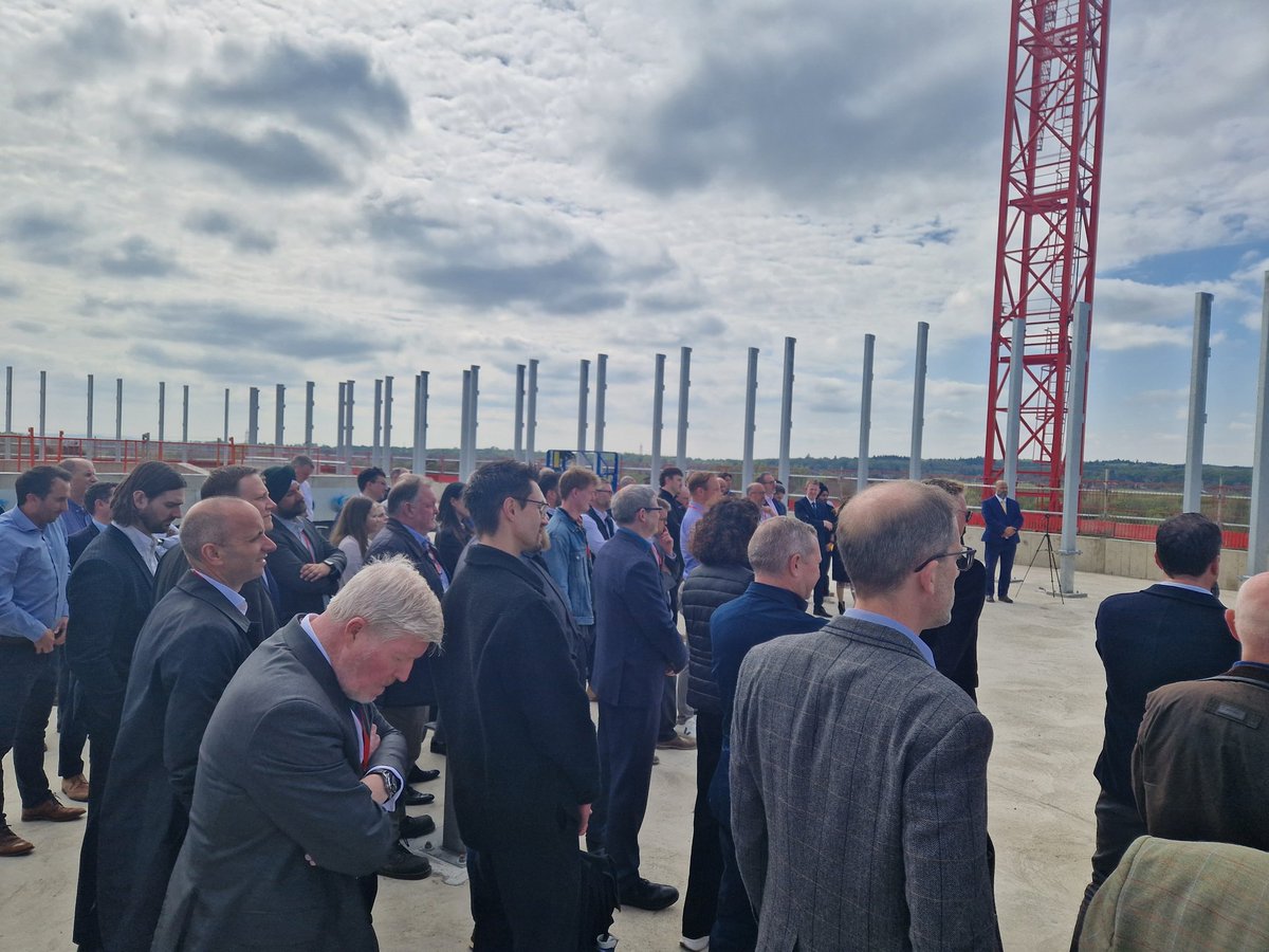 MacfarlaneAssoc (@macfarlaneassoc) on Twitter photo Memorable times at the Topping Out ceremony for the Oxford Science Park Daubeny Project! Years of work until the completion of the final 2 plots with 450,000sqft of exemplary life science development, nestled in beautifully designed landscape <a href="/MacfarlaneAssoc/">MacfarlaneAssoc</a> <a href="/ScottBrownrigg/">Scott Brownrigg</a> Memorable times at the Topping Out ceremony for the Oxford Science Park Daubeny Project! Years of work until the completion of the final 2 plots with 450,000sqft of exemplary life science development, nestled in beautifully designed landscape <a href="/MacfarlaneAssoc/">MacfarlaneAssoc</a> <a href="/ScottBrownrigg/">Scott Brownrigg</a>