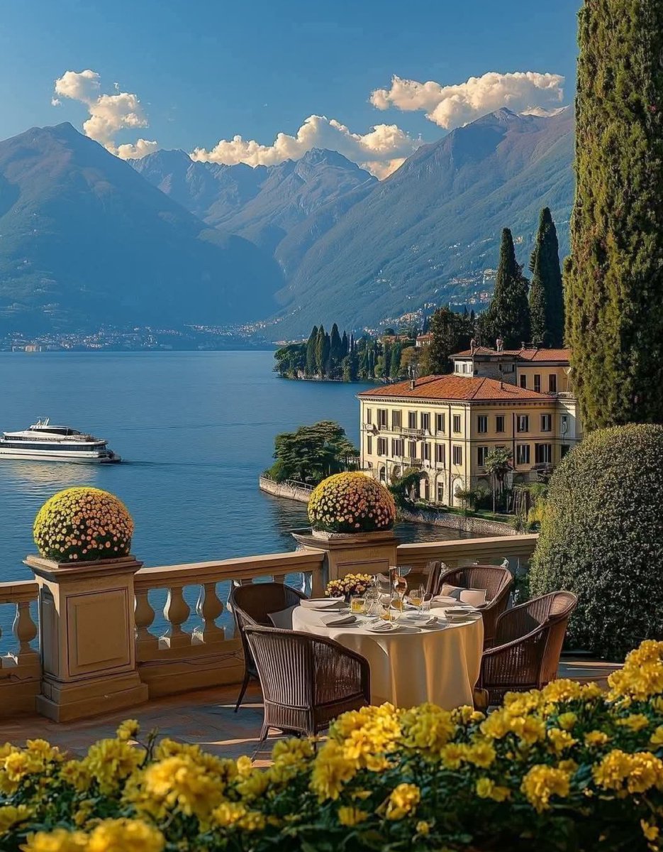 Lake Como, Italy