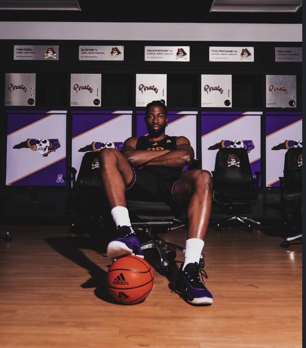portal_updates's tweet image. George Mason transfer Giovanni Emejuru has committed to East Carolina.
The 6โ11โ junior forward appeared in 36 games for the Patriots, averaging 6.2 points on 67.4% FG, and 4.0 rebounds per game.
Emejuru averaged 11.3 points, and 6.3 rebounds per game with Siena during theโฆ