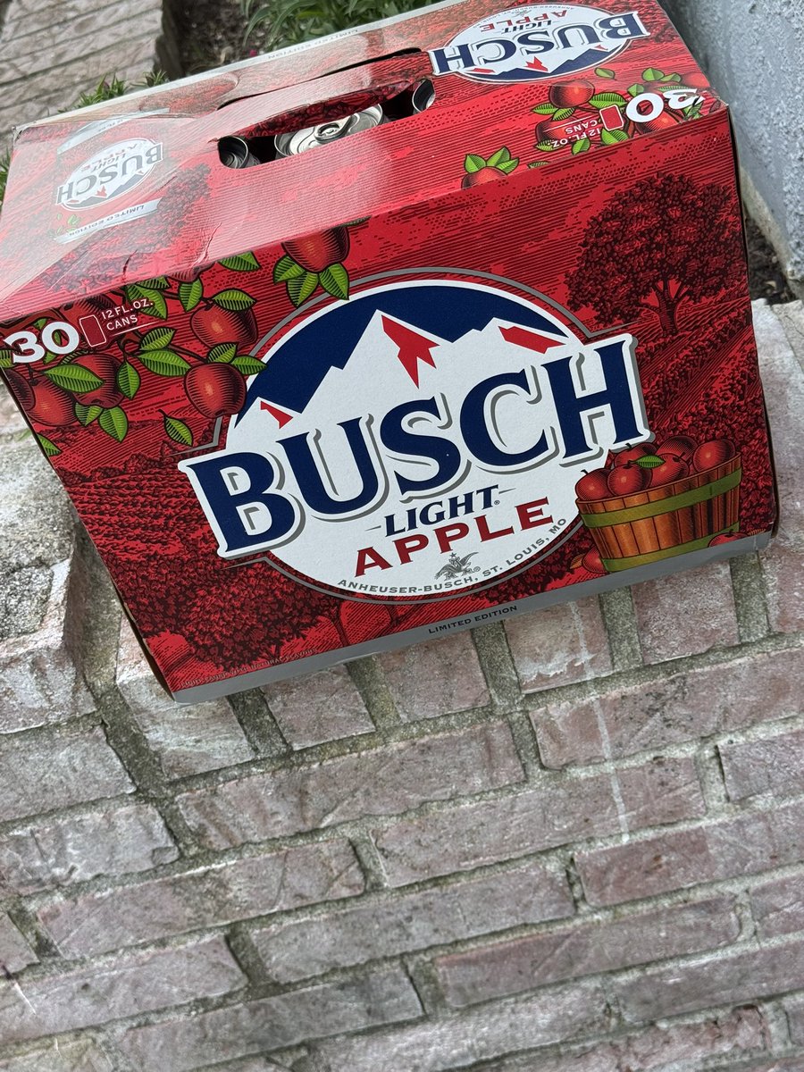 thecomplexPS's tweet image. Holy fucking #expand #bapple #runningtheball