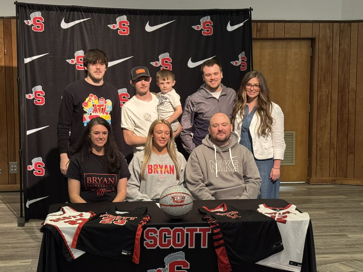 TheFarmSHSathletics tweet media