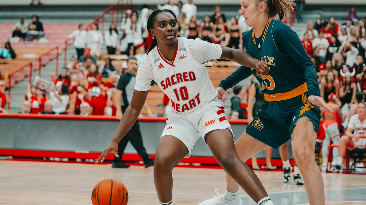 TPRWBB's tweet image. Sacred Heart (D1) transfer Afia Owusu-Mensah is available in the portal, she told @TPRWBB.
Looking for a school with a strong computer science related masters program!