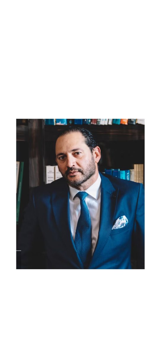 Caleb Hannan (@calebhannan) on Twitter photo Let's talk about someone that <a href="/sharesleuth/">Chris Carey</a> and I have been following for years but never written about: Joseph Hernandez.
That's Joe below, courtesy of his personal website.
Why write about him now?
Because a judge in Florida just ordered him to be taken into custody. Let's talk about someone that <a href="/sharesleuth/">Chris Carey</a> and I have been following for years but never written about: Joseph Hernandez.
That's Joe below, courtesy of his personal website.
Why write about him now?
Because a judge in Florida just ordered him to be taken into custody.