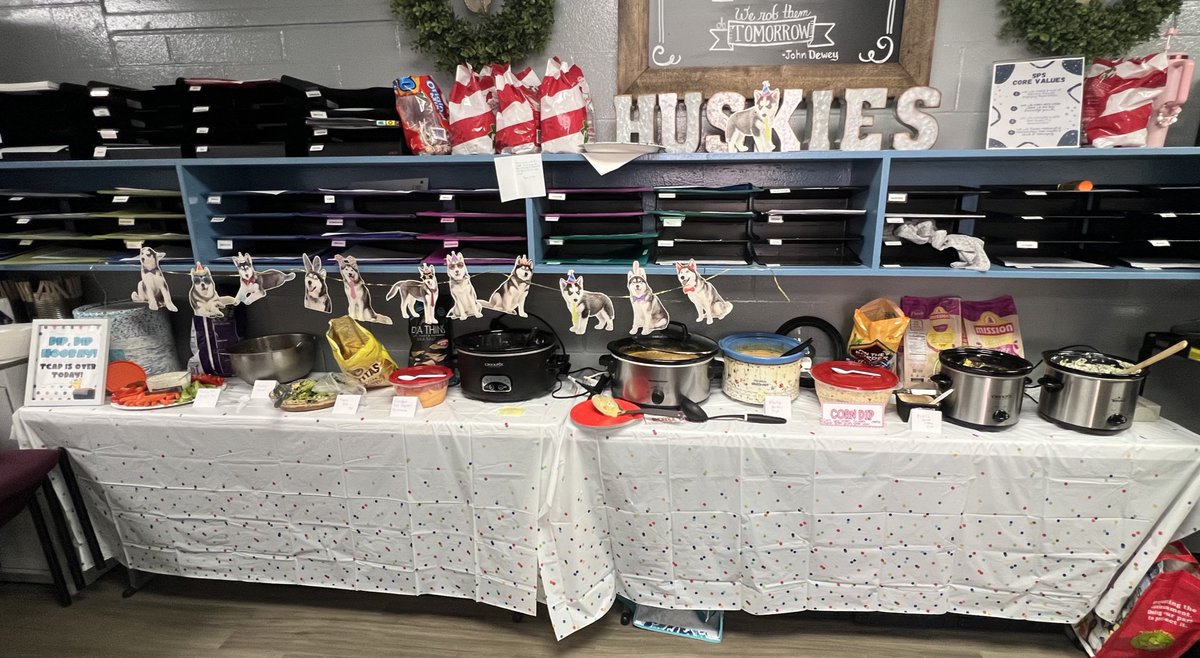 DIP, DIP HOORAY TCAP is over today!🤩 <a href="/SmyrnaPrimary/">Smyrna Primary</a> teachers celebrated with all of our favorite dips!💙