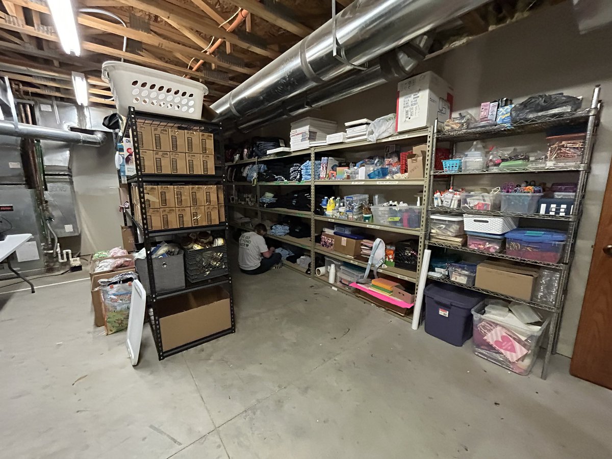 Loved volunteering with <a href="/AlloFiber/">ALLO Fiber</a> at <a href="/LNK_Lighthouse/">Lincoln Lighthouse</a> today and learning about their support for middle and high schoolers in their after-school program.