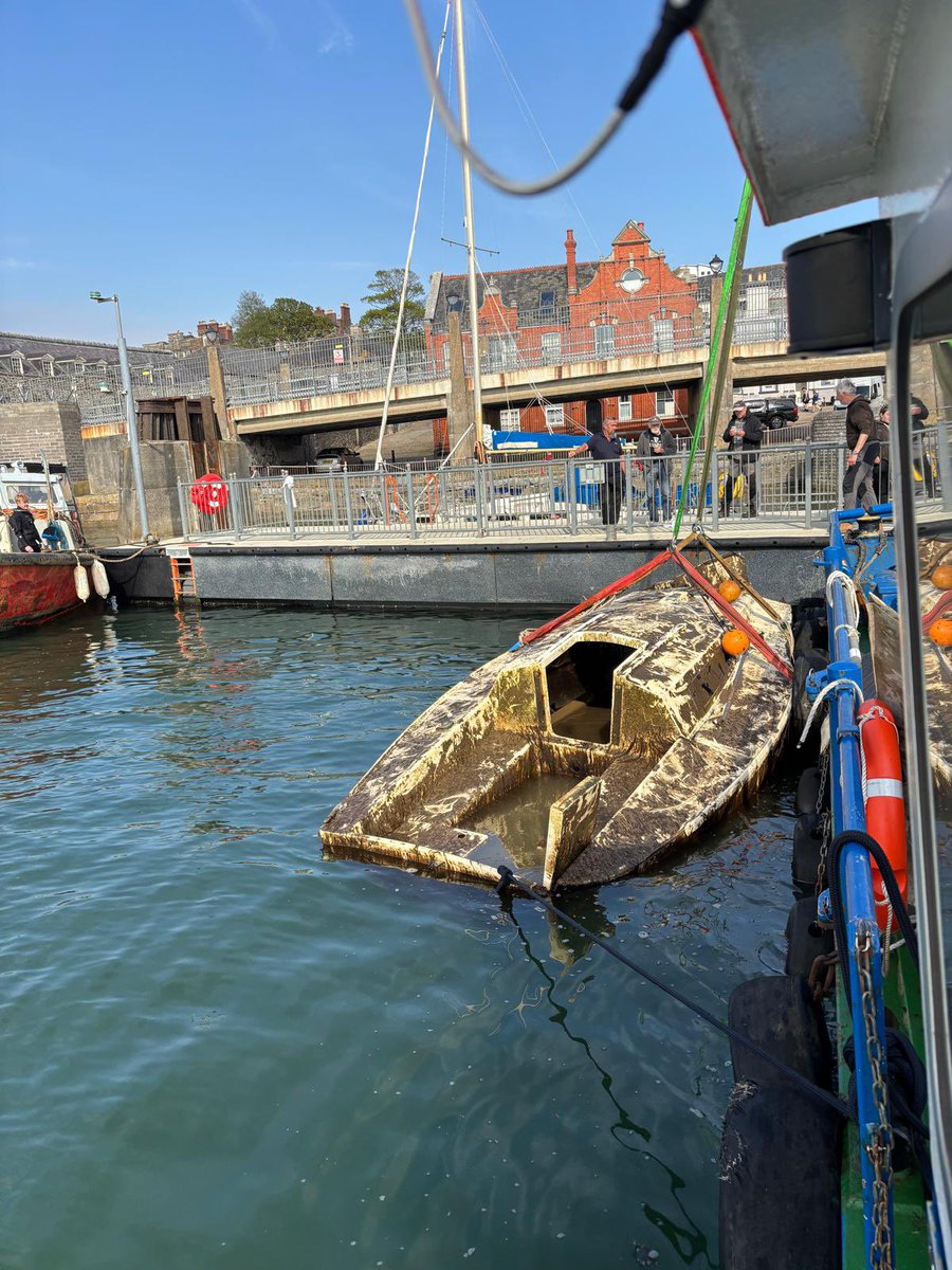 What’s on the water this week in Plymouth?  Cattewater marine team had a varied week as always.  Commercial shipping, 50’000 tonnes of cargo moved, supported the MOD, facilitated autonomy and future fuel trials, abandoned vessels removed, and a bumper kelp harvest completed!
