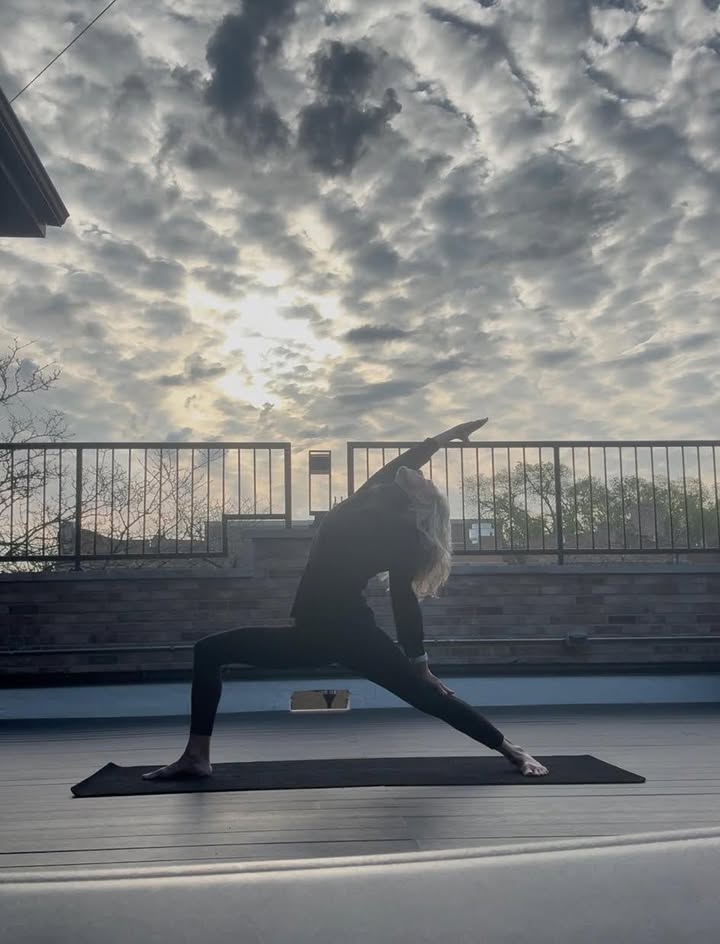 Coming soon to the U3 rooftop...

Start your Fridays with flow — rooftop yoga led by the one &amp; only Laura McNamara! 🧘‍♀️✨ Breathe, stretch &amp; soak in the sunrise vibes above the city. Stay tuned for all the details. 🌞