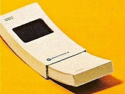 ComputerLove_'s tweet image. Mobile Phone Prototypes by Motorola (1973)