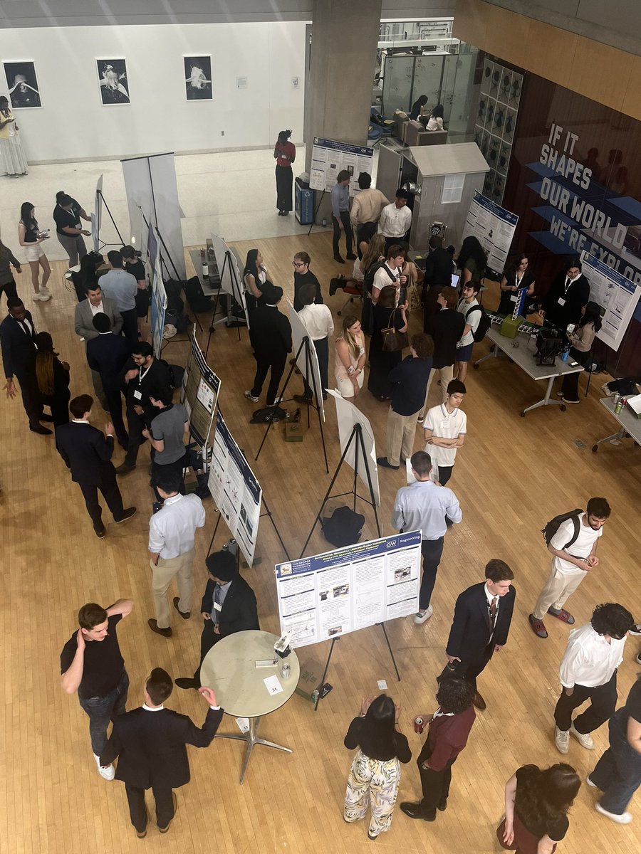 gwuengineering's tweet image. Only 15 minutes left of the 2025 R&amp;amp;D Showcase! Come interact with #GWEngineering student research 🔬 🗯️