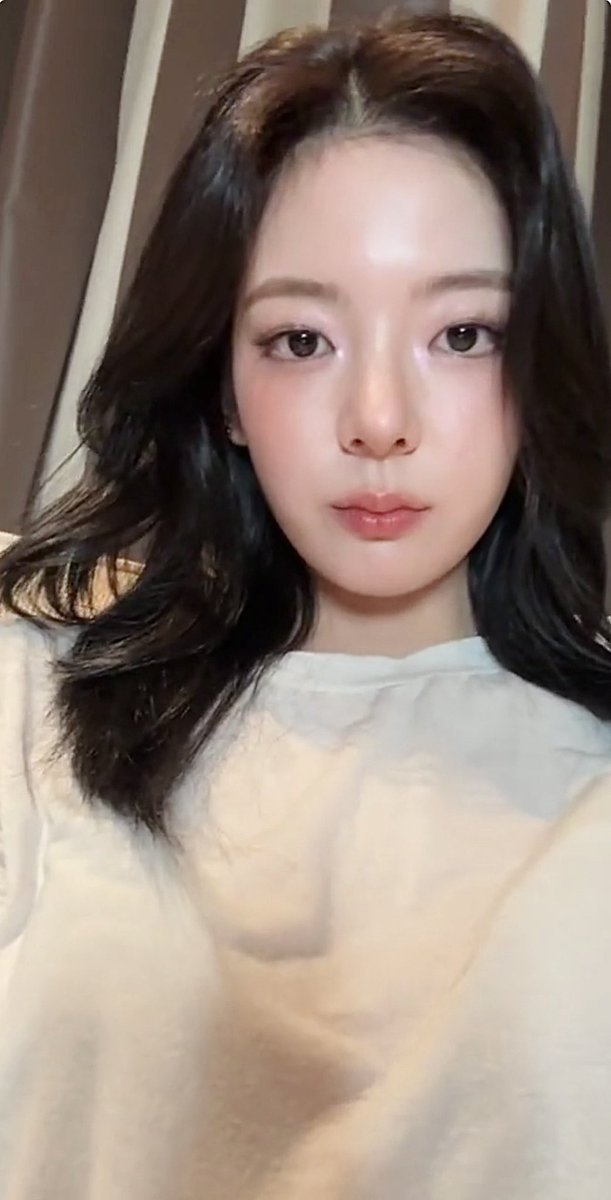 choipuppyz's tweet photo. 여자존나좋네 https://t.co/ttTiWLkxwC