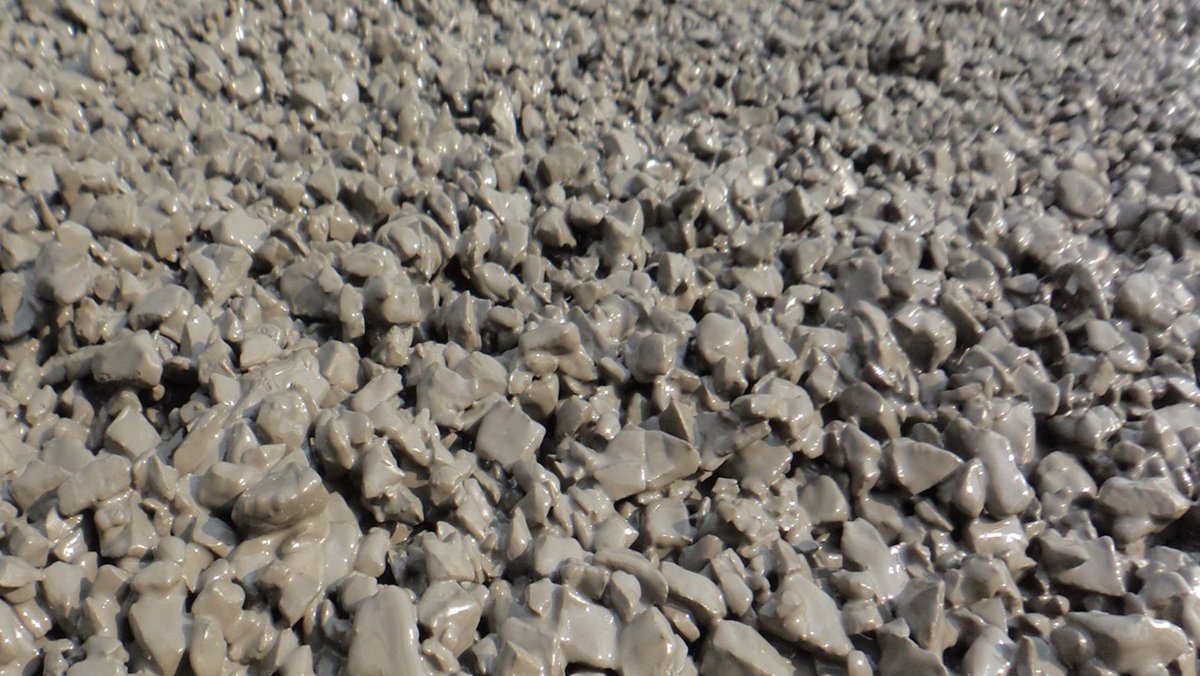 ¿Un concreto que permite recargar mantos acuíferos? 💧 Sí existe: se llama Pervia®.
Filtra el agua de lluvia y facilita su absorción o recolección para reutilizarla. Ideal para:
✔️ Estacionamientos
✔️ Banquetas
✔️ Ciclopistas
✔️ Parques
¿Dónde lo pondrías tú?
#Cemex