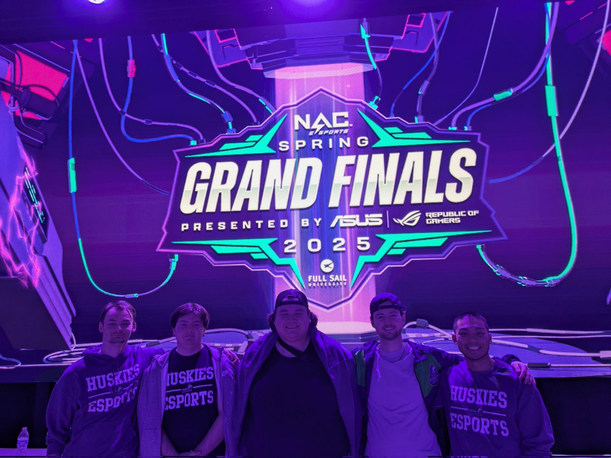 On site at <a href="/FullSailArmada/">Full Sail Armada</a> as we prepare for <a href="/NACEsports/">NACE</a> Finals!

#PrideInThePack