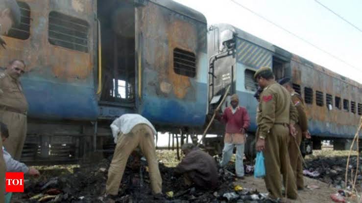 Samjhota express blast. Plotted by RAW... Who are the terrorists