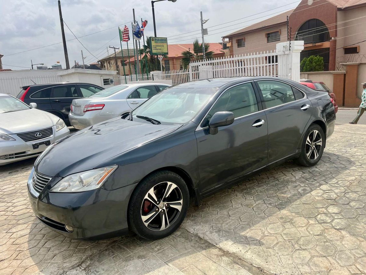 Harkeem47's tweet image. Refer and Earn 200k💸💸
Neatly used Lexus Es350
Year: 2008
📍Lagos
Price: ₦8.8M
WhatsApp only: +2348067132096
Wizkid Zino Kante Laho II Gimmedat Real Madrid PCOS