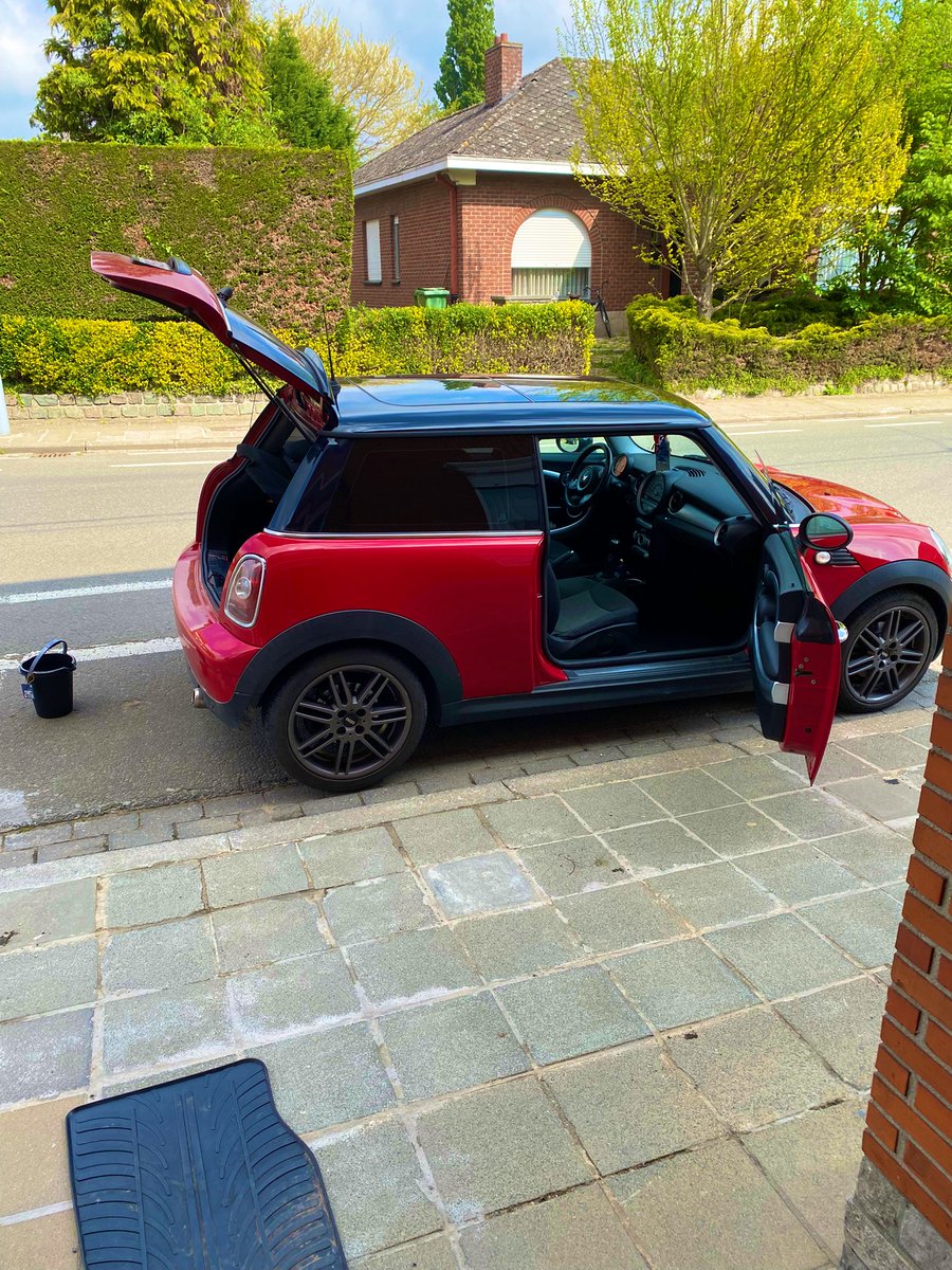 amsterdamsblauw's tweet image. Veel netter dan dit krijg ik 'm niet, maar almost ready for departure 🚀✨ #mypride #myjoy #mymini