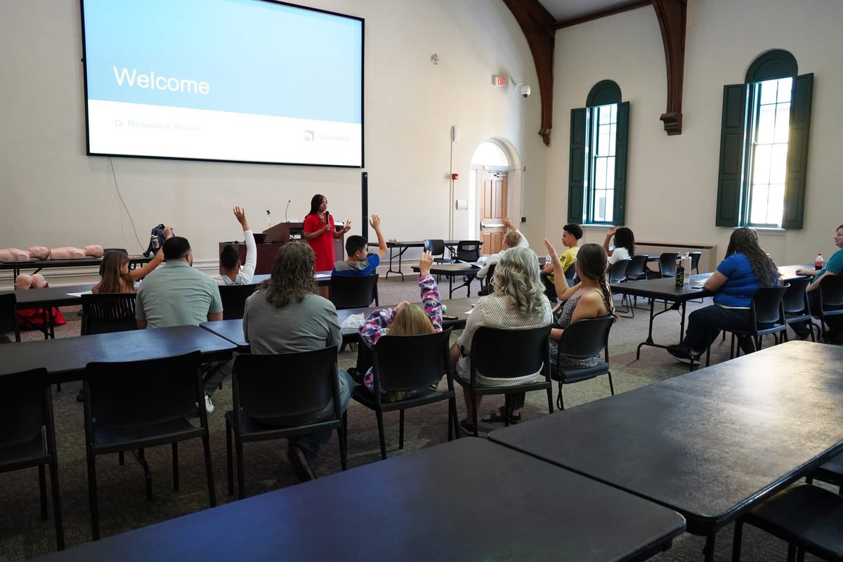 I enjoyed welcoming my colleagues and their children on Bring Your Child to Work Day.  These young people were so inquisitive and eager to learn. You're looking at potential future public health professionals in the making. <a href="/ColumbusHealth/">Columbus Health</a>
