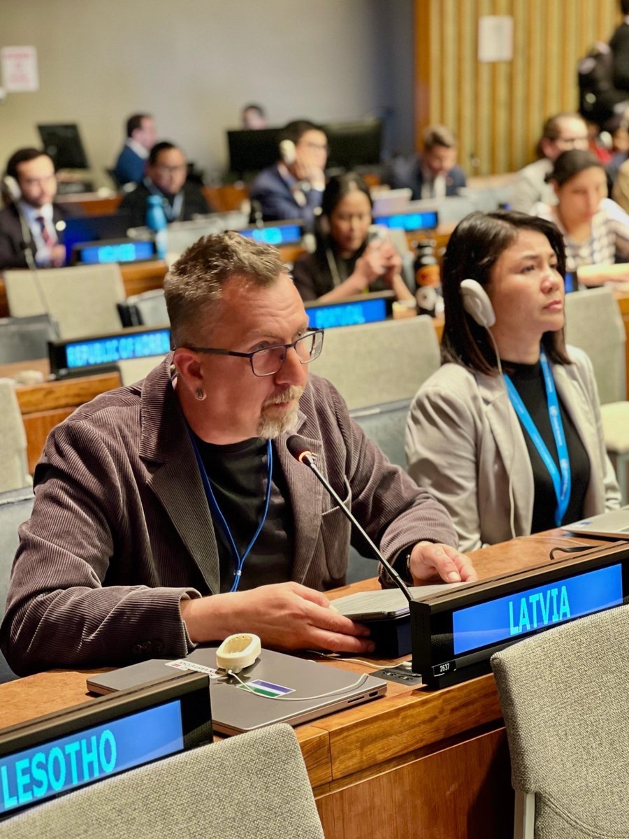 LatviaUN_NY's tweet photo. “Article 30 of UNDRIP must be unconditionally observed — whether in Europe, Ukraine, or anywhere in the world.”

- Dr. Valts Ernštreits 🇱🇻 emphasizes while sharing perspective of #Livonians 🟩⬜️🟦 at #UNPFII2025. https://t.co/enZNYhy9UZ