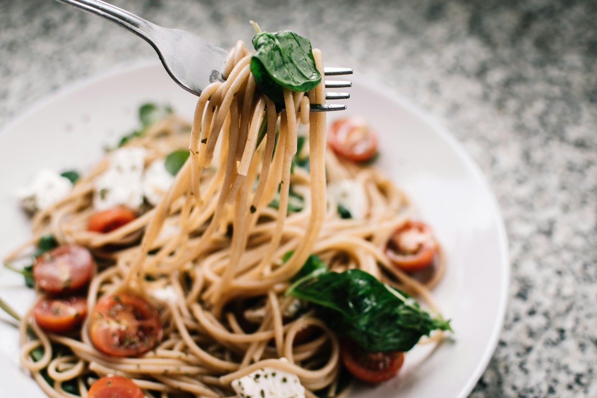 HealthytodayCo's tweet image. Spaghetti cravings? 🍝💚
Balance it out with daily vitamins that support your energy and digestion 💊🌿
HealthySupplementsToday.com
#HealthySupplementsToday #SpaghettiVibes #WellnessStartsHere #HealthyIndulgence