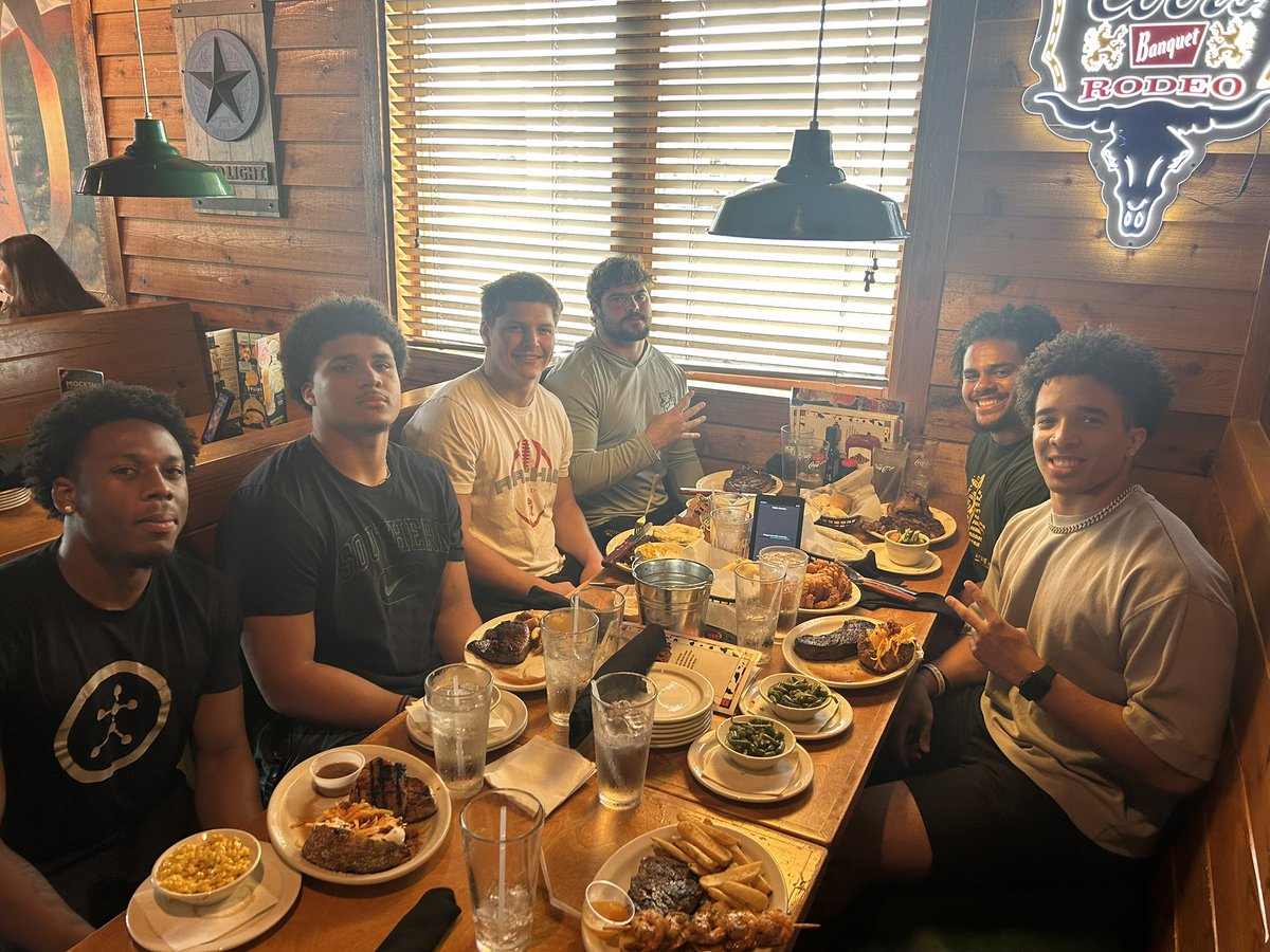Taryn Dredge (@tdredge_12) on Twitter photo Lifters of the Week + Lifter of the Year. Great group of young men who live the #FAATE mantra💯
<a href="/texasroadhouse/">Texas Roadhouse</a> took care of the boys‼️
<a href="/MOSOFootball/">Missouri Southern Football</a> Lifters of the Week + Lifter of the Year. Great group of young men who live the #FAATE mantra💯
<a href="/texasroadhouse/">Texas Roadhouse</a> took care of the boys‼️
<a href="/MOSOFootball/">Missouri Southern Football</a>