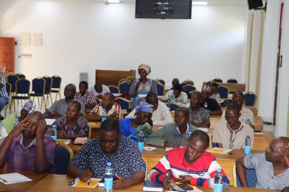 At a peace meeting in Malindi, I urged security agencies to take action against those hiring children as herders, as it denies them education &amp; a future. The forum, organised by our committee &amp; <a href="/NCIC_Kenya/">NCIC Kenya</a> aimed to foster peaceful coexistence between farmers &amp; herders in the area