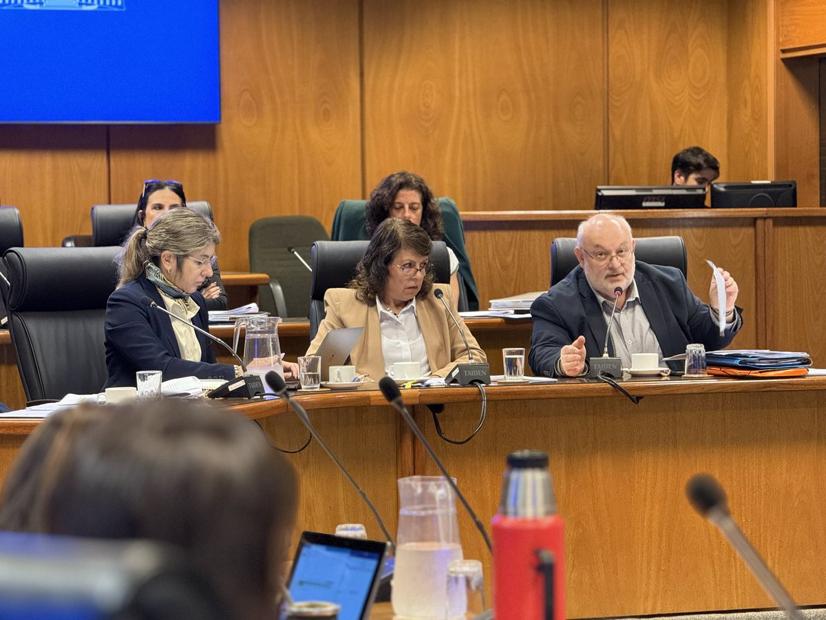 Adrian Juri tweet media