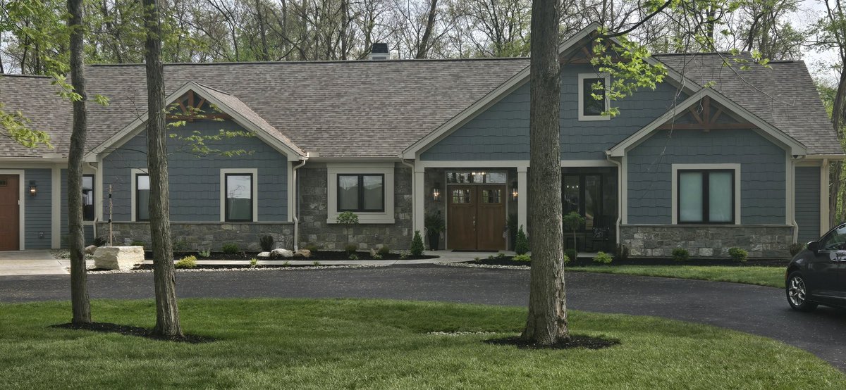 Honored to attend today’s ceremony celebrating the incredible work of the <a href="/GarySiniseFound/">GarySiniseFoundation</a>. It was inspiring to see so many passionate individuals and organizations come together in support of wounded defender. The impact this program has on lives is truly powerful.