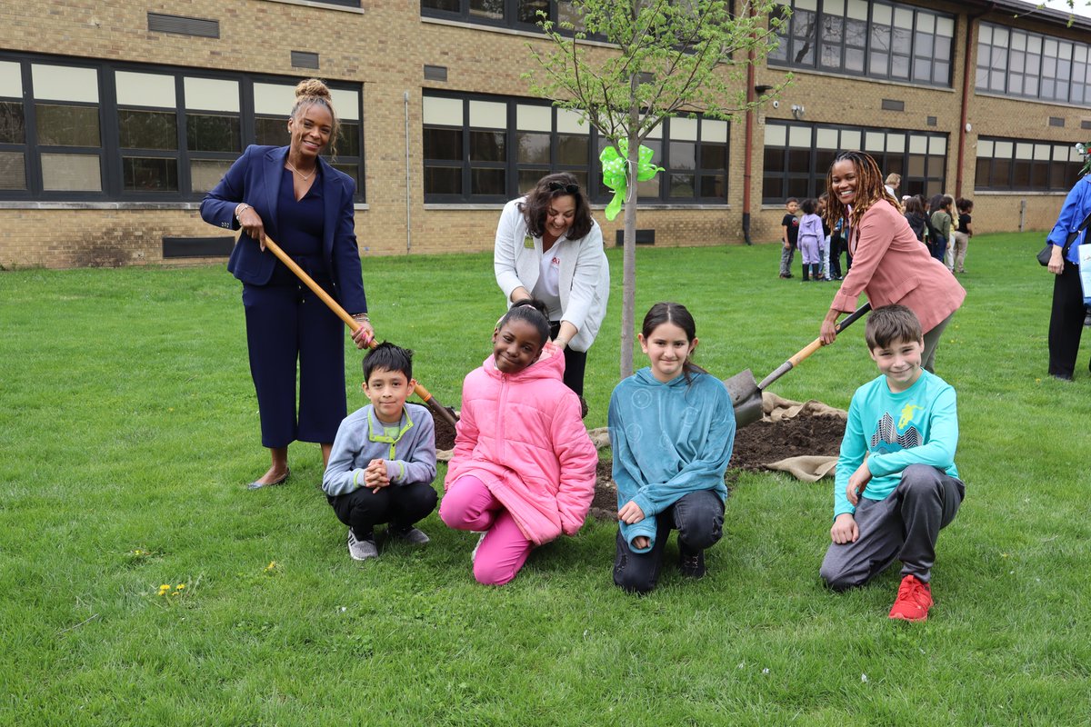 Joliet Schools 86 tweet media