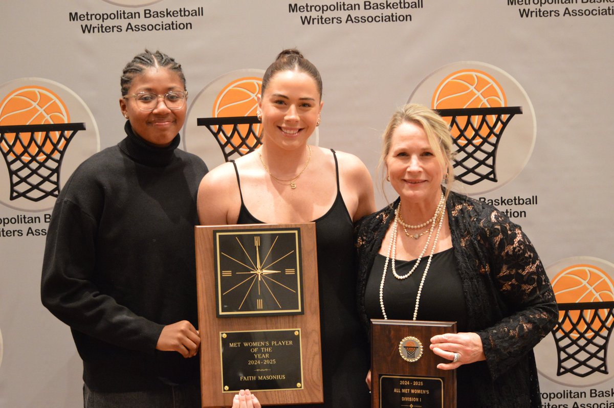 Seton Hall Women’s Basketball (@shuwbb) on Twitter photo It was a wonderful evening at the <a href="/MetBasketballW/">MetBasketballWriters</a> Haggerty Awards Dinner! Fantastic to see our program so well-represented!
#HALLin 🏀🏴☠️🔵⚪ It was a wonderful evening at the <a href="/MetBasketballW/">MetBasketballWriters</a> Haggerty Awards Dinner! Fantastic to see our program so well-represented!
#HALLin 🏀🏴☠️🔵⚪