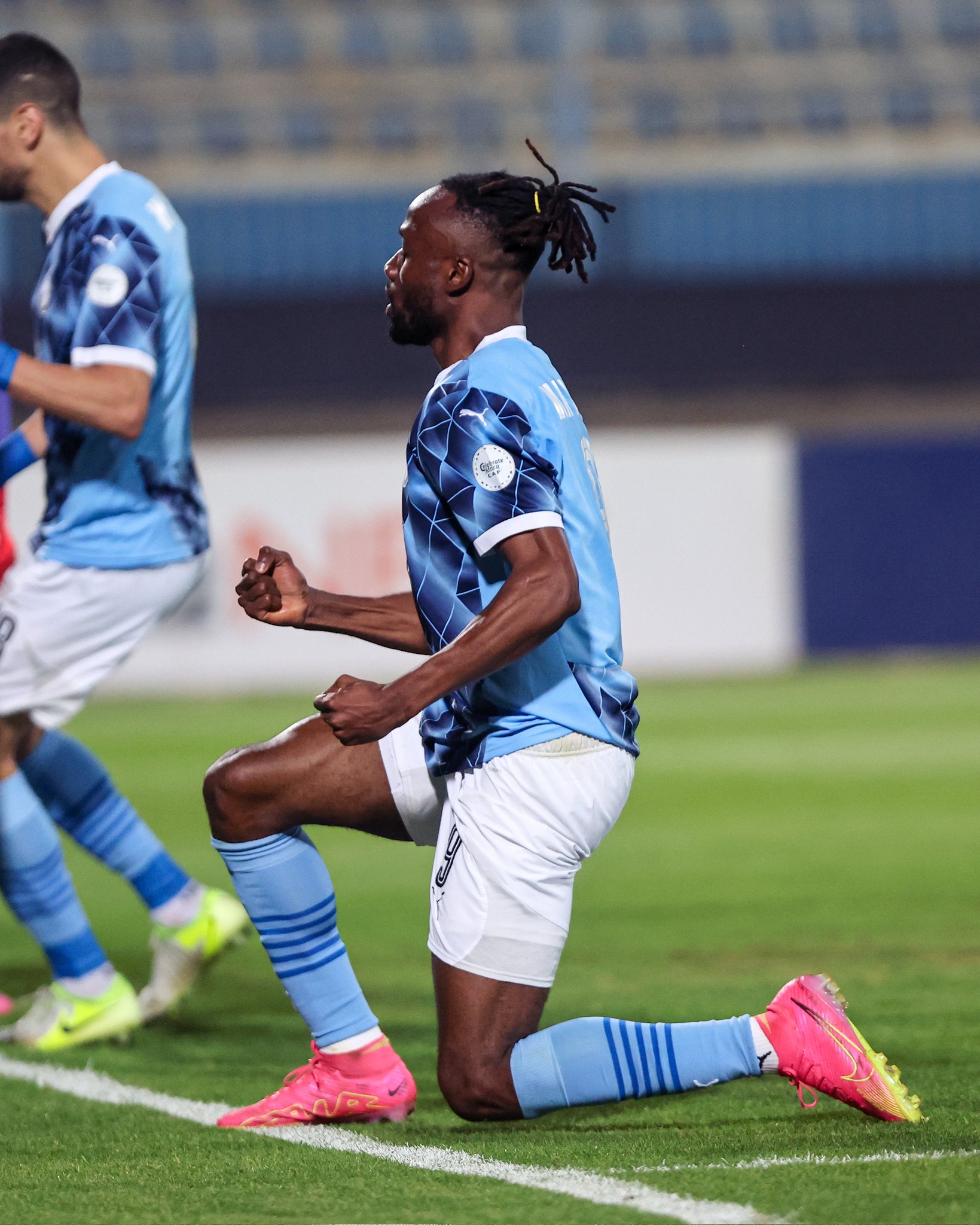 احتفال بيراميدز خلال لقاء أورلاندو (إكس)