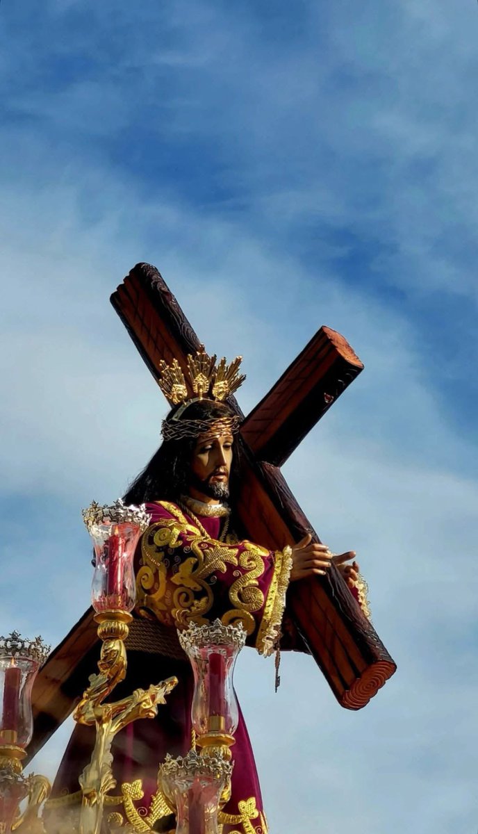 Dad gracias al Señor porque es bueno, porque es eterna su misericordia.

Hoy es Viernes del Señor.

#SeñordeCasariche 
#ProtectorPerpetuo 
#NazarenoyEsperanza 💜⚓💚