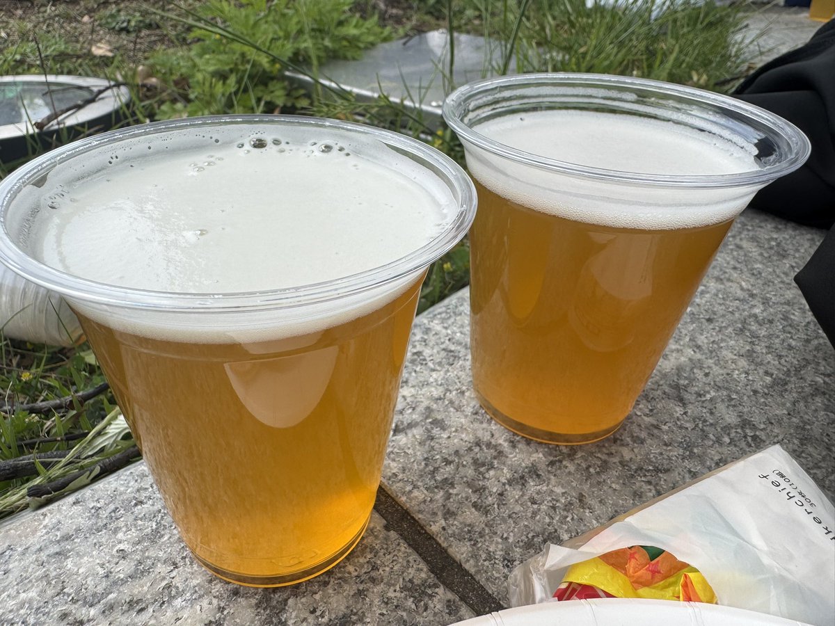 pukiripu's tweet photo. 博多どんたく
続けてビール😊
 #wanabeer
 #ビール 
#博多どんたく港まつり 
#どんたく https://t.co/Ei69vR7s2Z