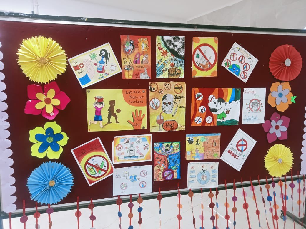 SGGSNSS1CHD's tweet photo. @sggscps @SGGSNSS2Chd @_NSSIndia @NssChandigarh @SchoolEduChd 

2 April, 2025
Students of SGGS Collegiate Public School participated in Poster- making and board display activities during #ArtAgainstAddiction campaign https://t.co/POc5wJRPoj