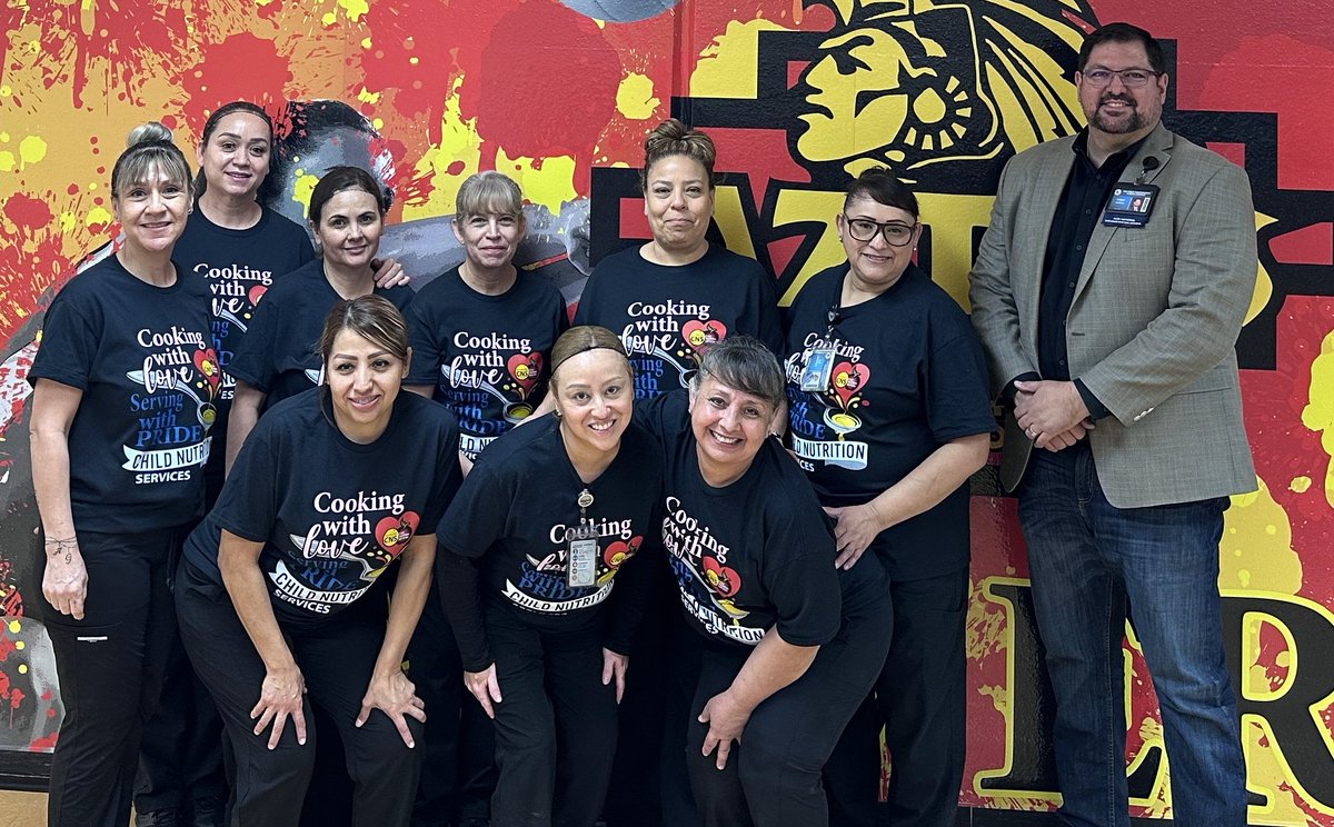Robert Norton (@rnorton_edhs) on Twitter photo Wishing these beautiful ladies a Happy Lunch Hero Day! Thank you for always serving up smiles and laughs with every meal to our Aztecs! We appreciate you. 🫶🏼 <a href="/EDAztecs_HS/">Venessa Betancourt</a> Wishing these beautiful ladies a Happy Lunch Hero Day! Thank you for always serving up smiles and laughs with every meal to our Aztecs! We appreciate you. 🫶🏼 <a href="/EDAztecs_HS/">Venessa Betancourt</a>