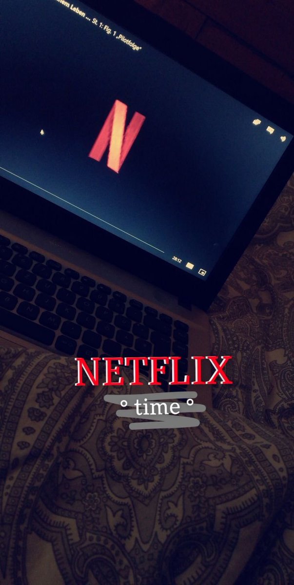 965Jennifer's tweet image. Cozy night in with Netflix  #ChasingLife #BingeTime