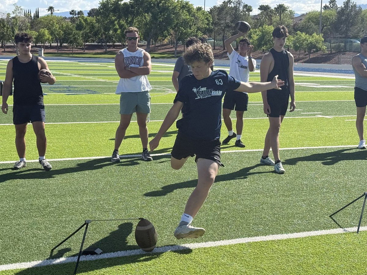 Chris Sailer Kicking tweet media